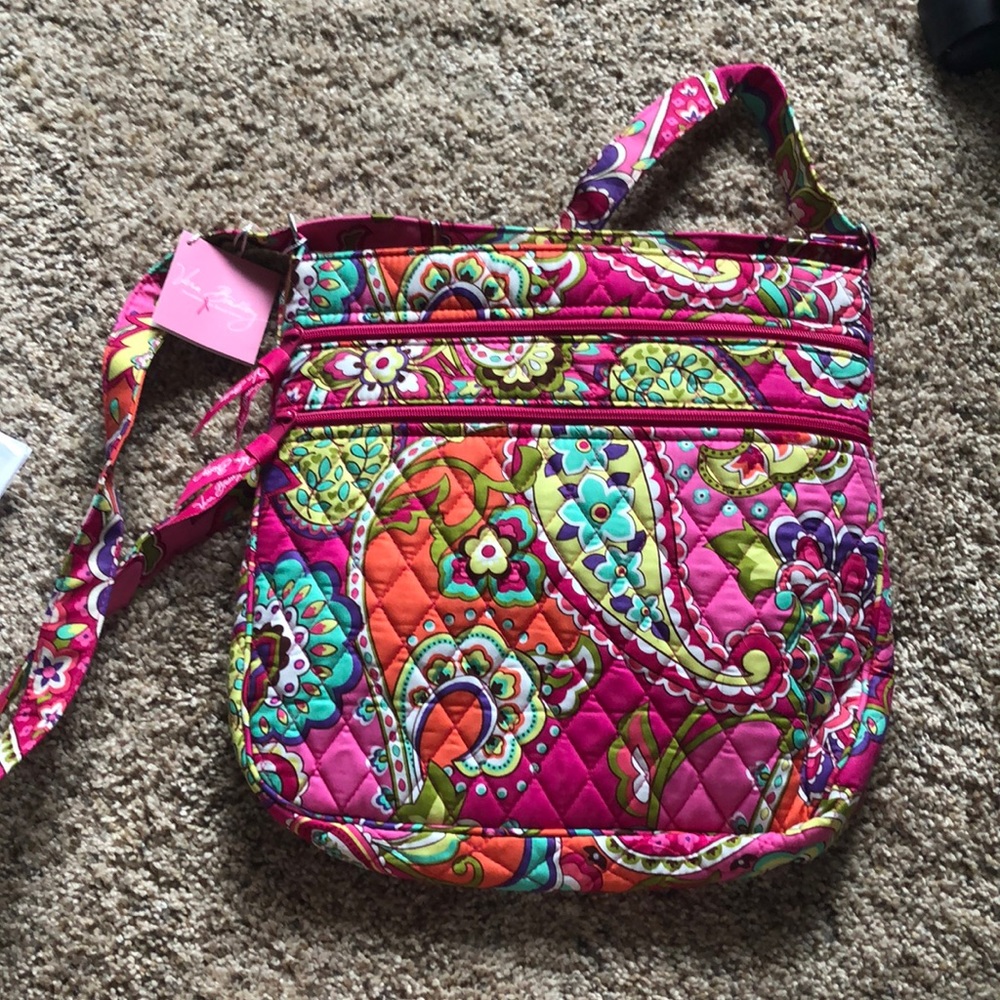 Vera Bradley Triple Zip Hipster (Pink Swirls)